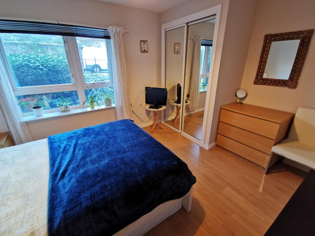 4-Bedroom Apartment Perfect For Families! EDI Exteriér fotografie